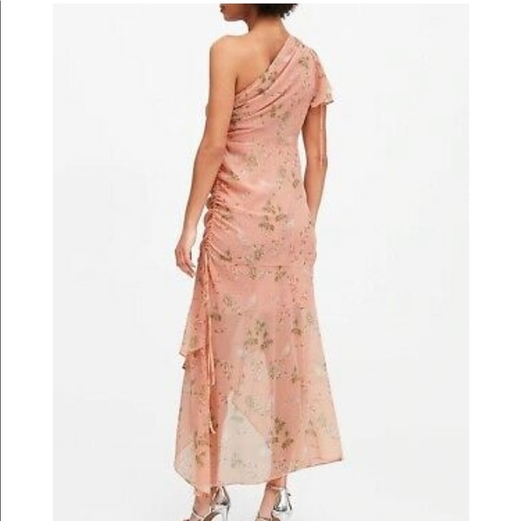 Feminine Summer Floral Ruched One-Shoulder Dress size 4 (Small) - Picture 2 of 13